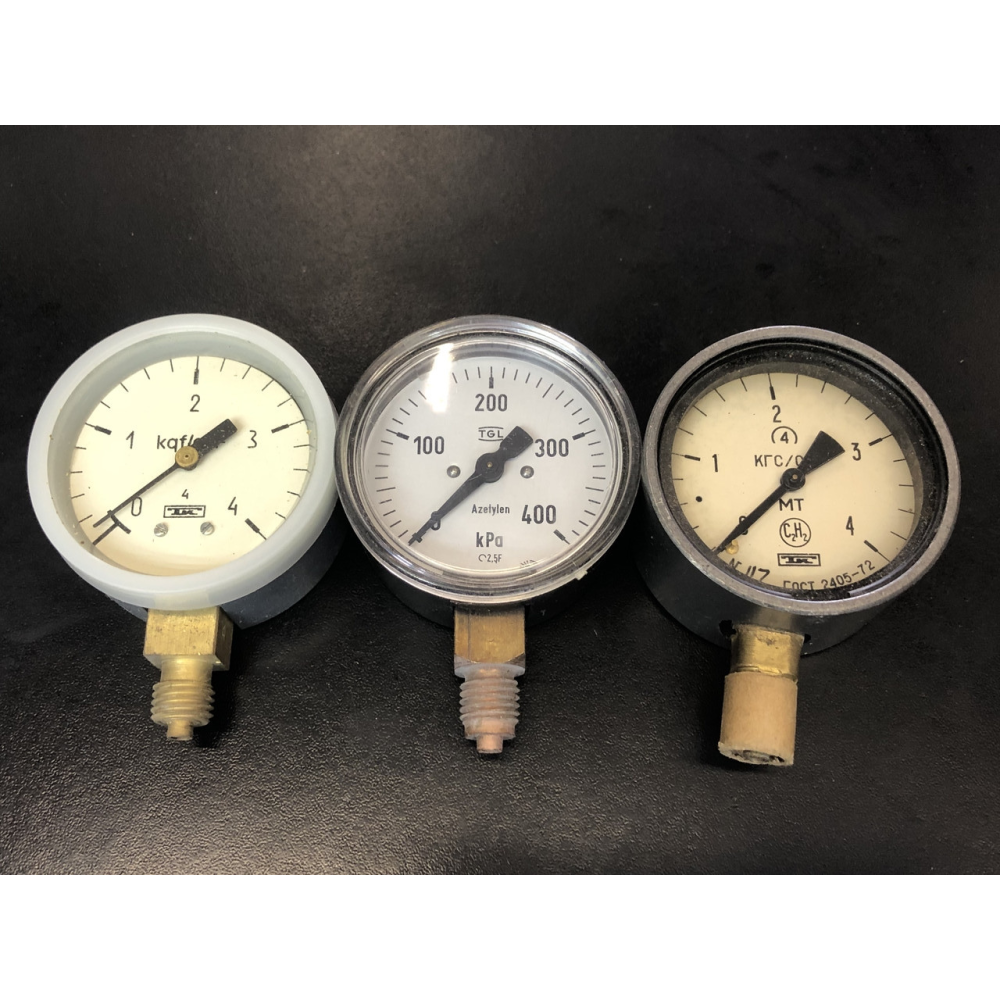 МТП-1М Манометр загальнотехнічний 4 кгс/см2 (0,4 МПа,2500 кПа) Ф63мм М12*1,5 радіальний (час ссор-НОВНІ!!!!